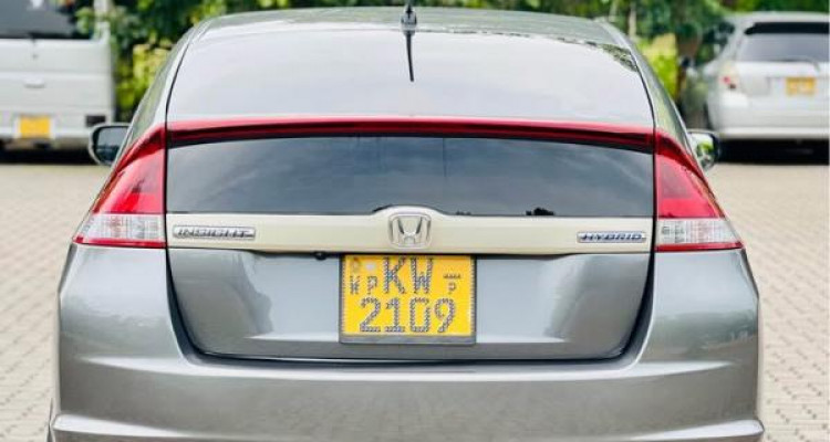 HONDA INSIGHT 2012