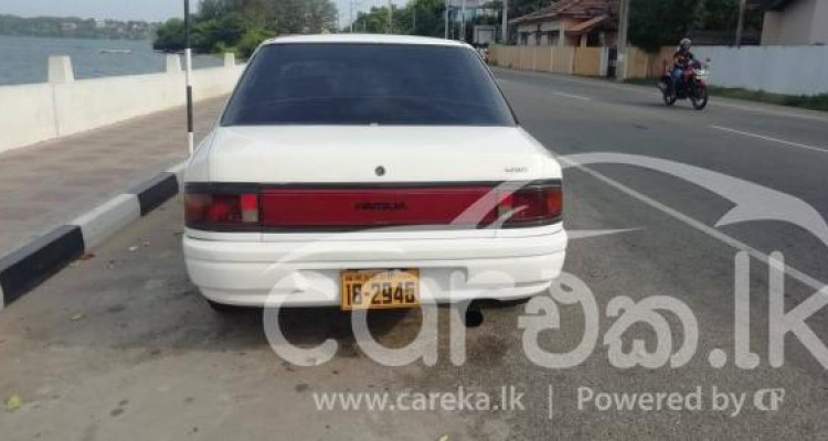 MAZDA FAMILIA 323 1996