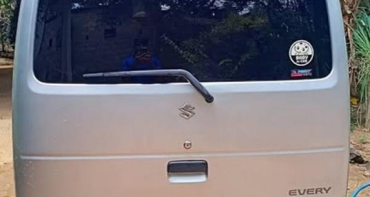SUZUKI EVERY 2013
