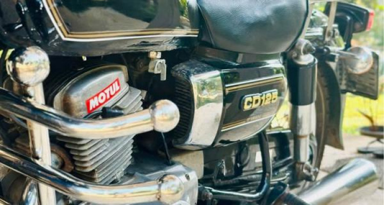 HONDA CD125 2002