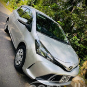 TOYOTA VITZ 2016