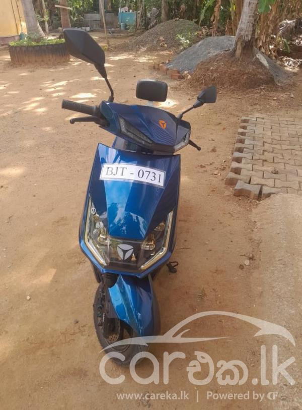 YADEA T5 2025