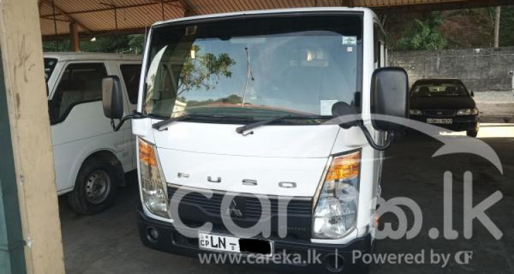 MITSUBISHI FUSO 2016