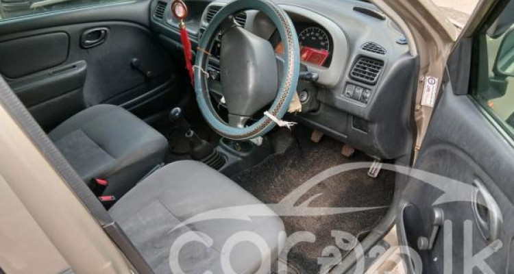 SUZUKI ALTO 2012