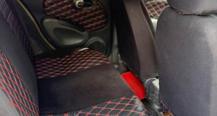 NISSAN MARCH AK12 2002