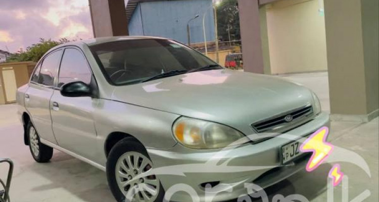 KIA RIO 2002