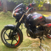 BAJAJ DISCOVER 135 2008