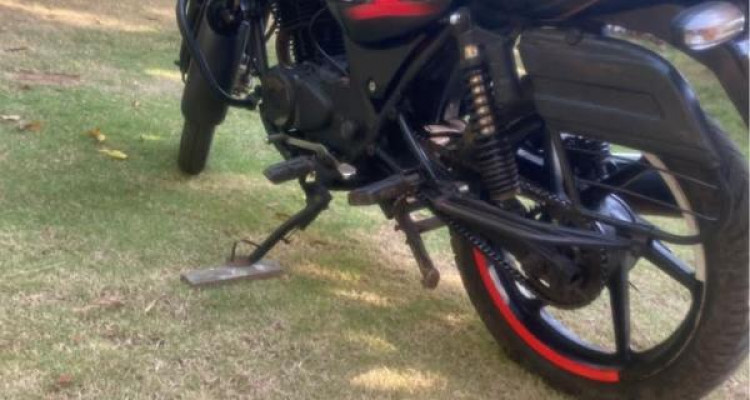 BAJAJ DISCOVER 135 2008