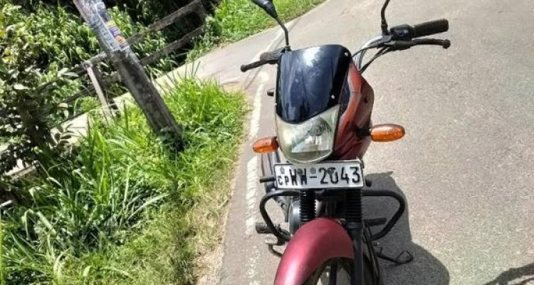 BAJAJ PLATINA 2011