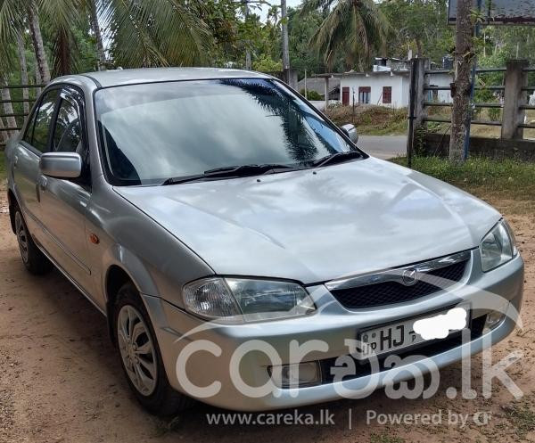 MAZDA FAMILIA 323 2000