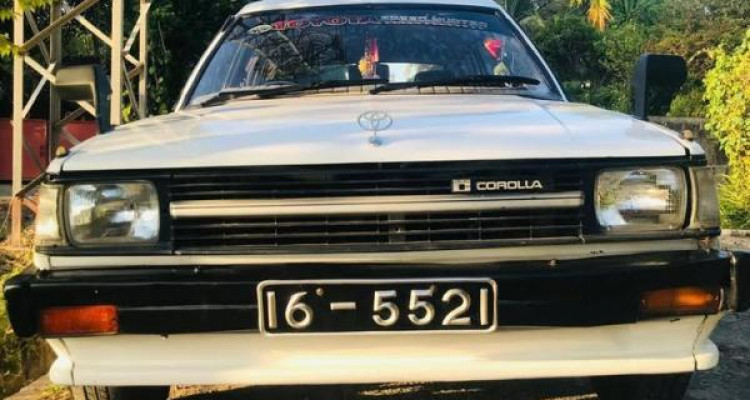 TOYOTA COROLLA DX WAGON 1986