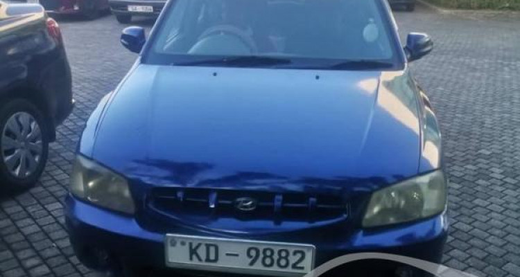 HYUNDAI ACCENT 2002