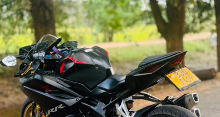 HONDA CBR 2020