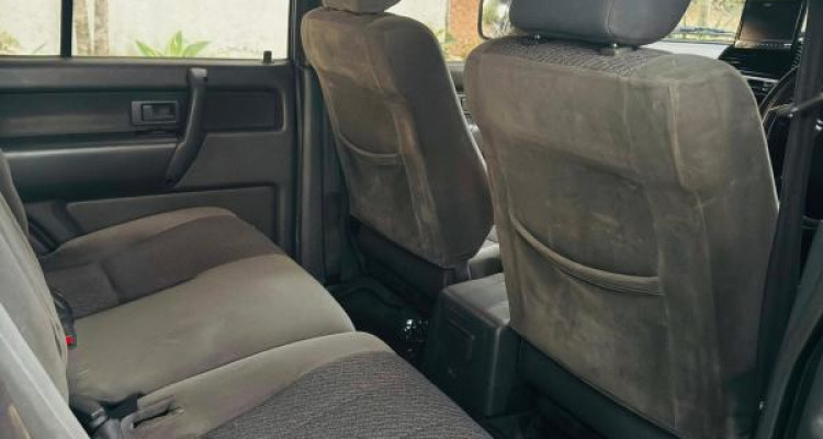 ISUZU BIGHORN 2000