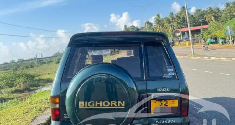 ISUZU BIGHORN 2000