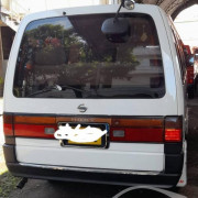 NISSAN CARAVAN 1994