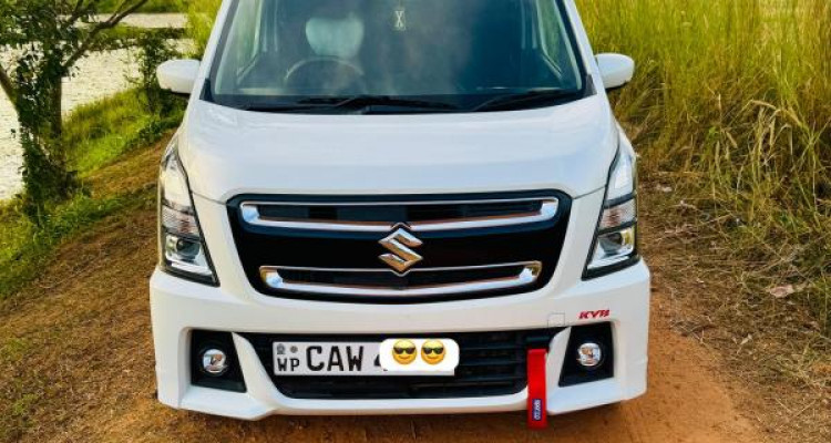 SUZUKI WAGON R STINGRAY 2017