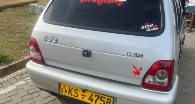 SUZUKI MARUTI 800 2011