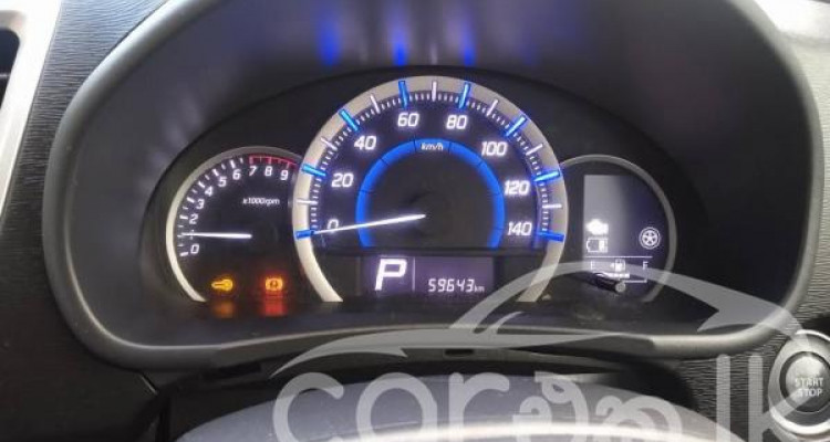 SUZUKI WAGON R 2015