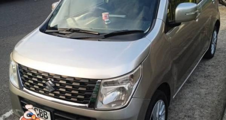 SUZUKI WAGON R 2015