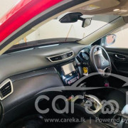 NISSAN X TRAIL 2015