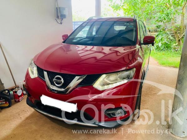 NISSAN X TRAIL 2015