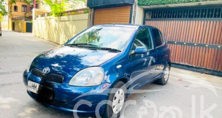 TOYOTA VITZ 2003