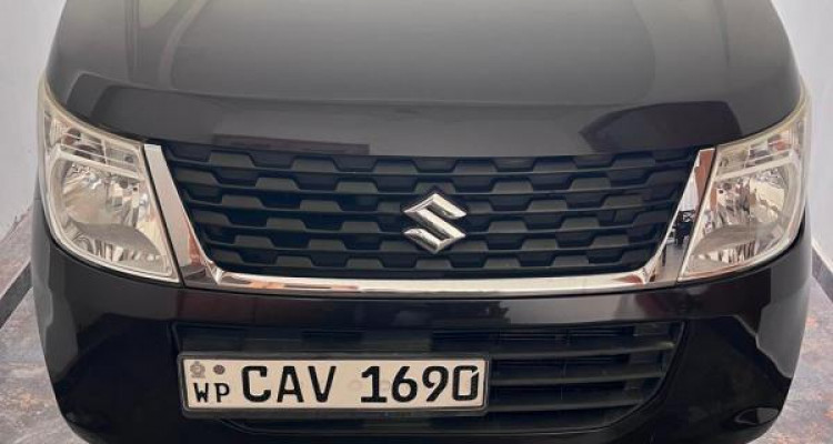 SUZUKI WAGON R 2017