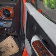 TOYOTA AQUA 2013
