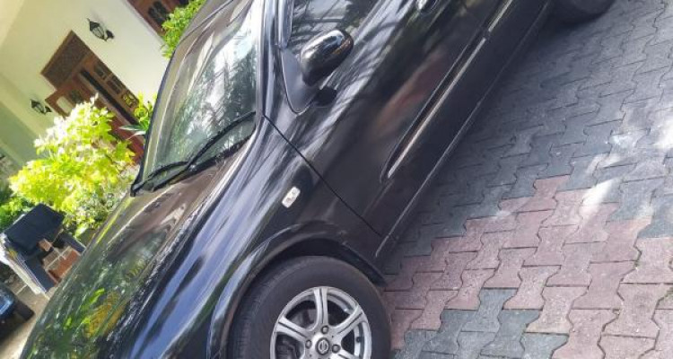 NISSAN SYLPHY 2003