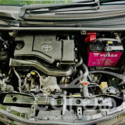 TOYOTA VITZ 2016
