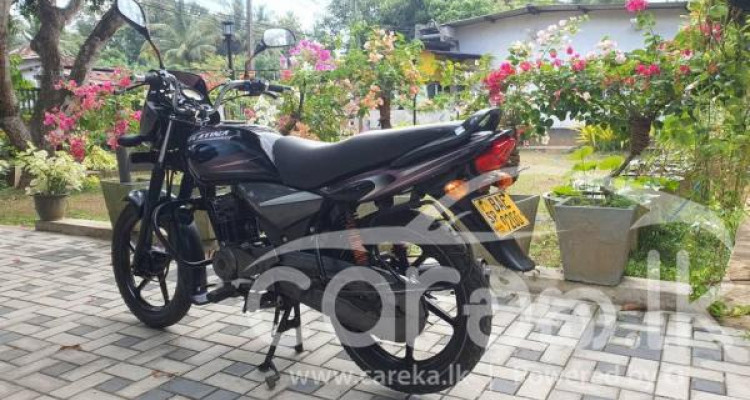 BAJAJ PLATINA 2013