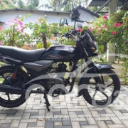 BAJAJ PLATINA 2013