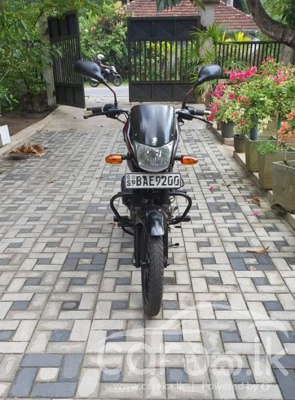 BAJAJ PLATINA 2013