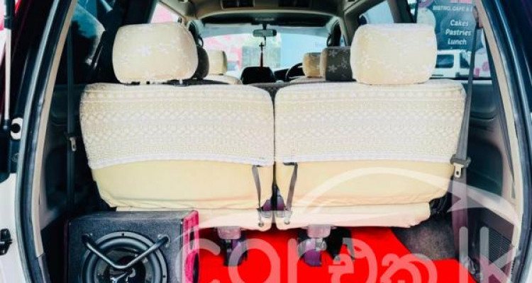 TOYOTA NOAH KR42 2000
