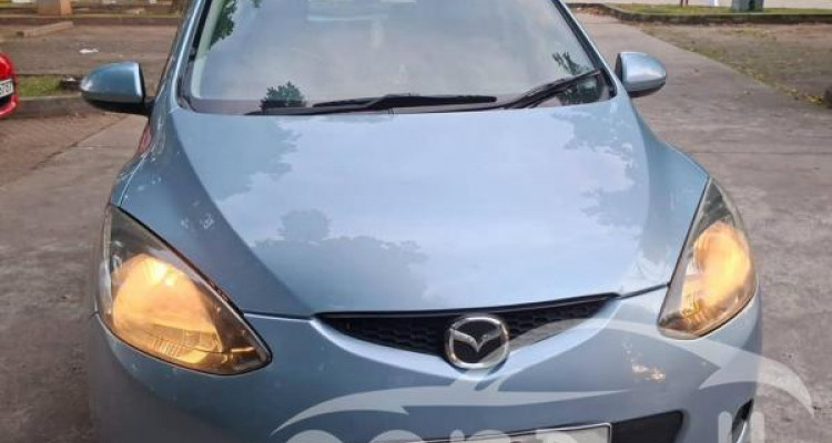 MAZDA DEMIO 2010