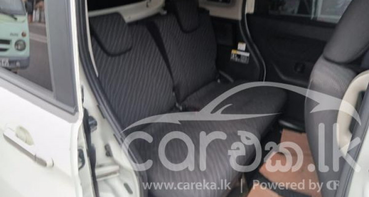 SUZUKI SPACIA 2017