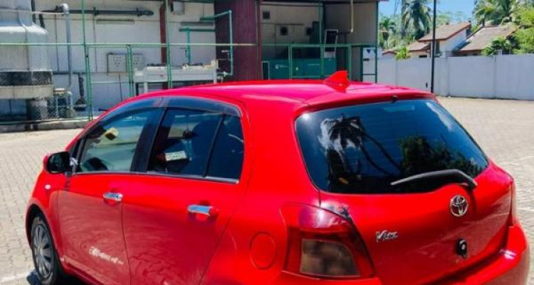 TOYOTA VITZ 2007