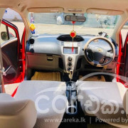 TOYOTA VITZ 2007