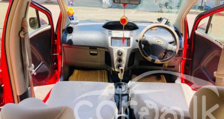 TOYOTA VITZ 2007