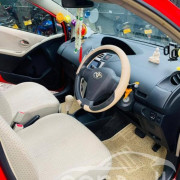 TOYOTA VITZ 2007