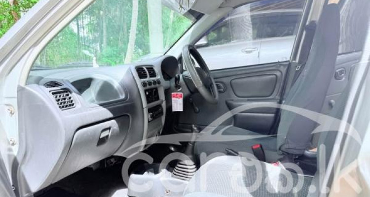 SUZUKI ALTO 2011