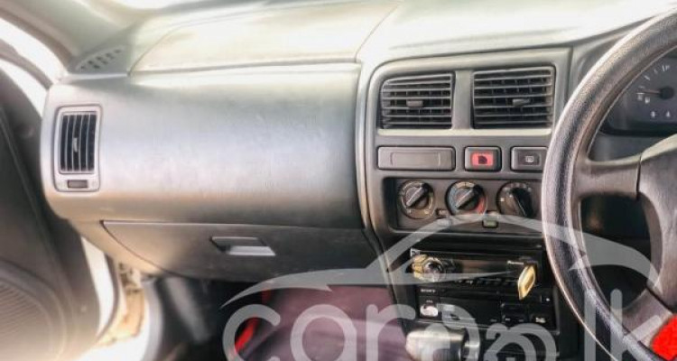 NISSAN PULSAR 1997