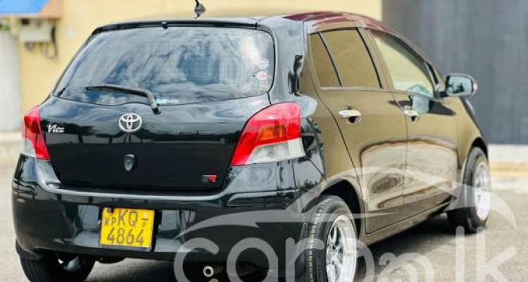 TOYOTA VITZ 2008