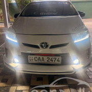 TOYOTA PRIUS 2012