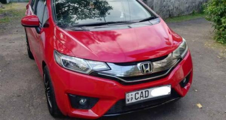 HONDA FIT GP5 2014