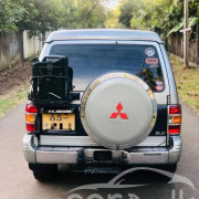 MITSUBISHI PAJERO 1995