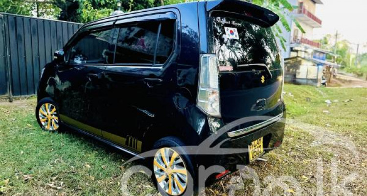 SUZUKI WAGON R STINGRAY 2014