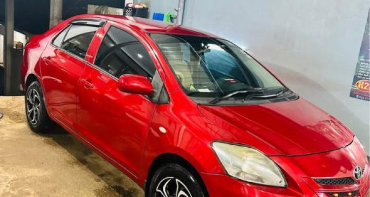 TOYOTA YARIS 2007