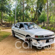 MAZDA FAMILIA 1993